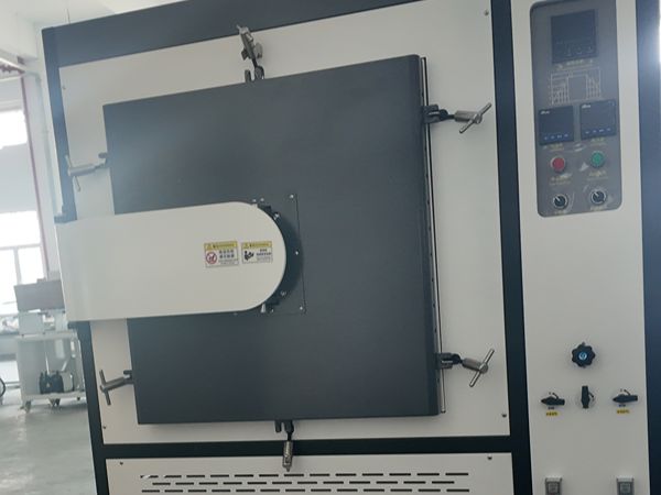 新材料熱處理工藝升級(jí)：箱式爐的工業(yè)應(yīng)用優(yōu)勢(shì)